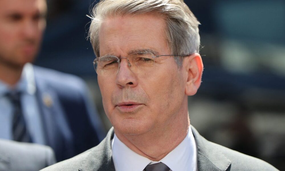 Bessent halts Argentina crisis as U.S. lifeline upends short bets