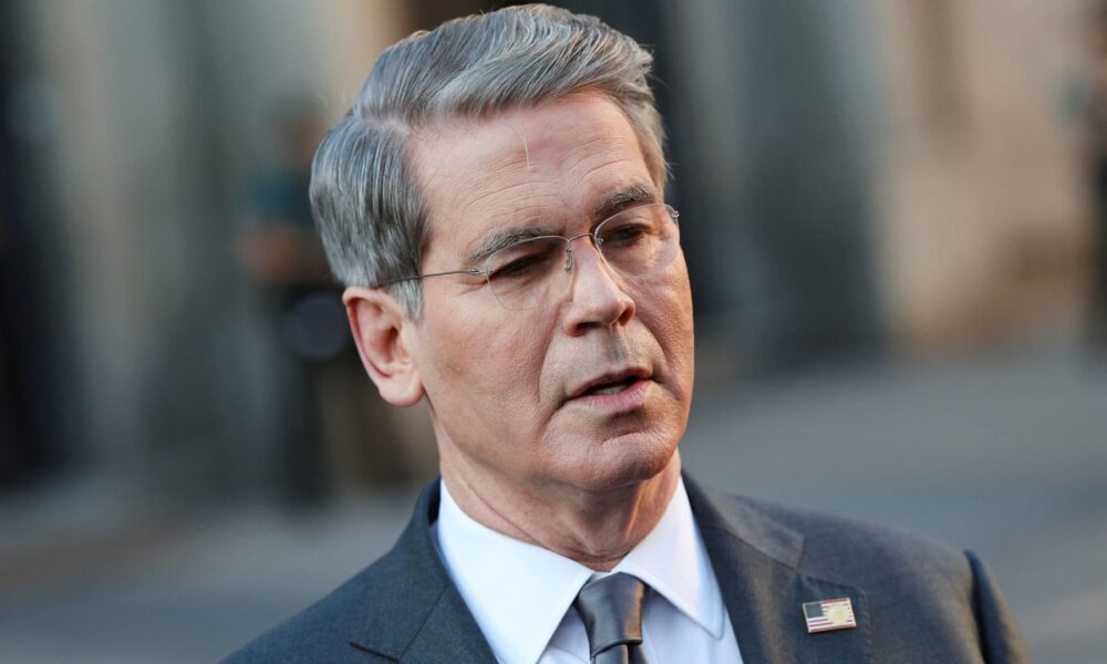 Steve Bannon floats idea of Bessent running both Treasury and the Fed