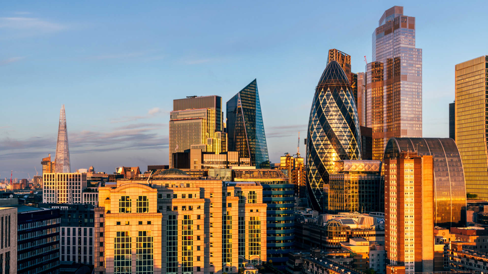 UK bank bosses demand policy stability ahead of critical budget