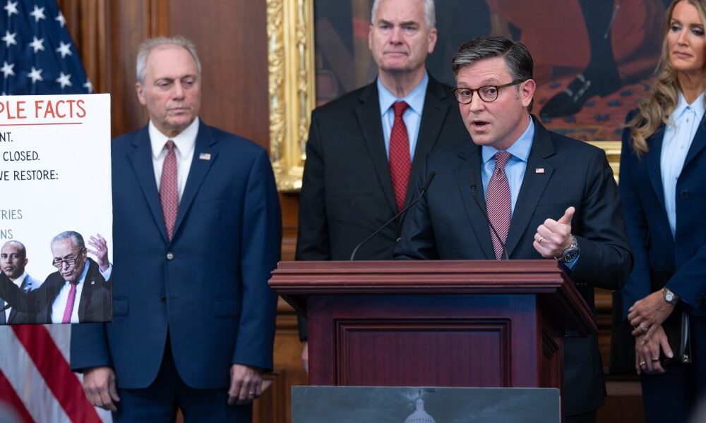 1.3 million active-duty service members face missed paychecks as government shutdown stubbornly lags on