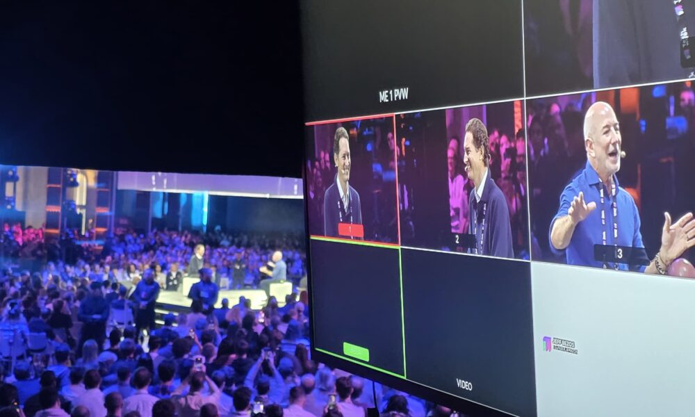 AI in an 'industrial bubble' but society to benefit