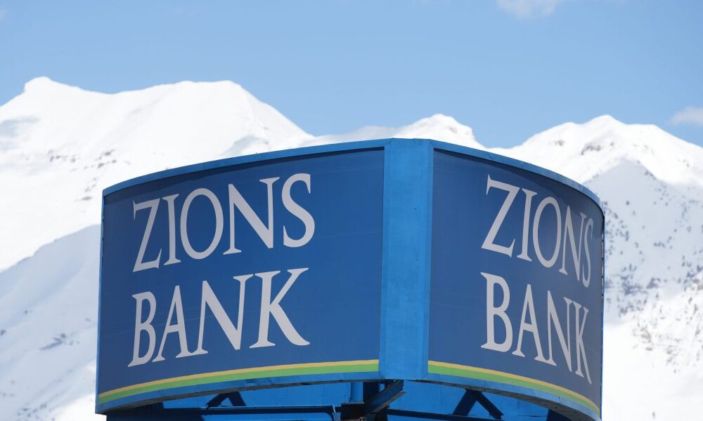 As Wall Street banks crush records, America's regional banks spook investors—but there's a key difference from when SVB went bust