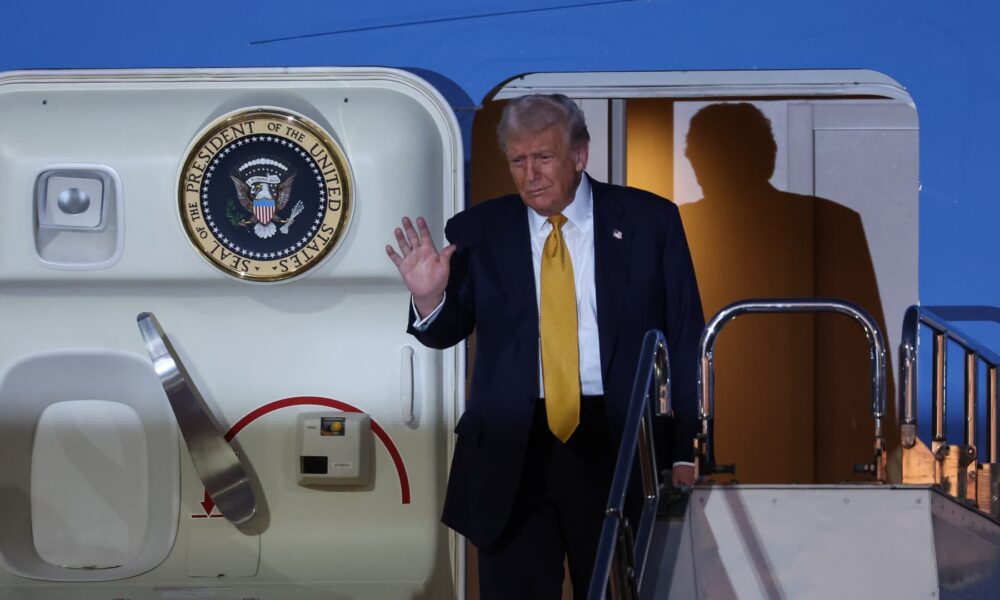 Asia markets dip as investors look to Trump-Takaichi meeting in Japan