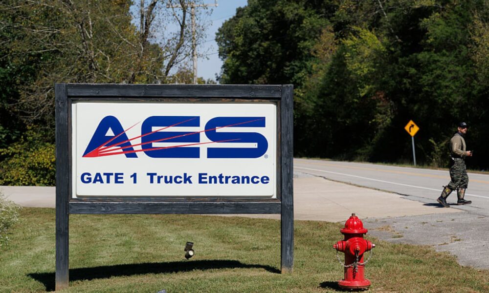 Blast at Tennessee explosives plant leaves multiple dead, others missing