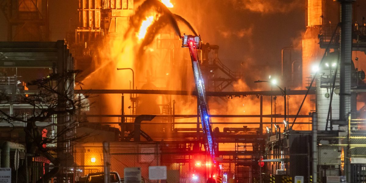 California's 'impossible' dream of ending fossil fuels isn't working, and now it's looking at price spikes and shortages