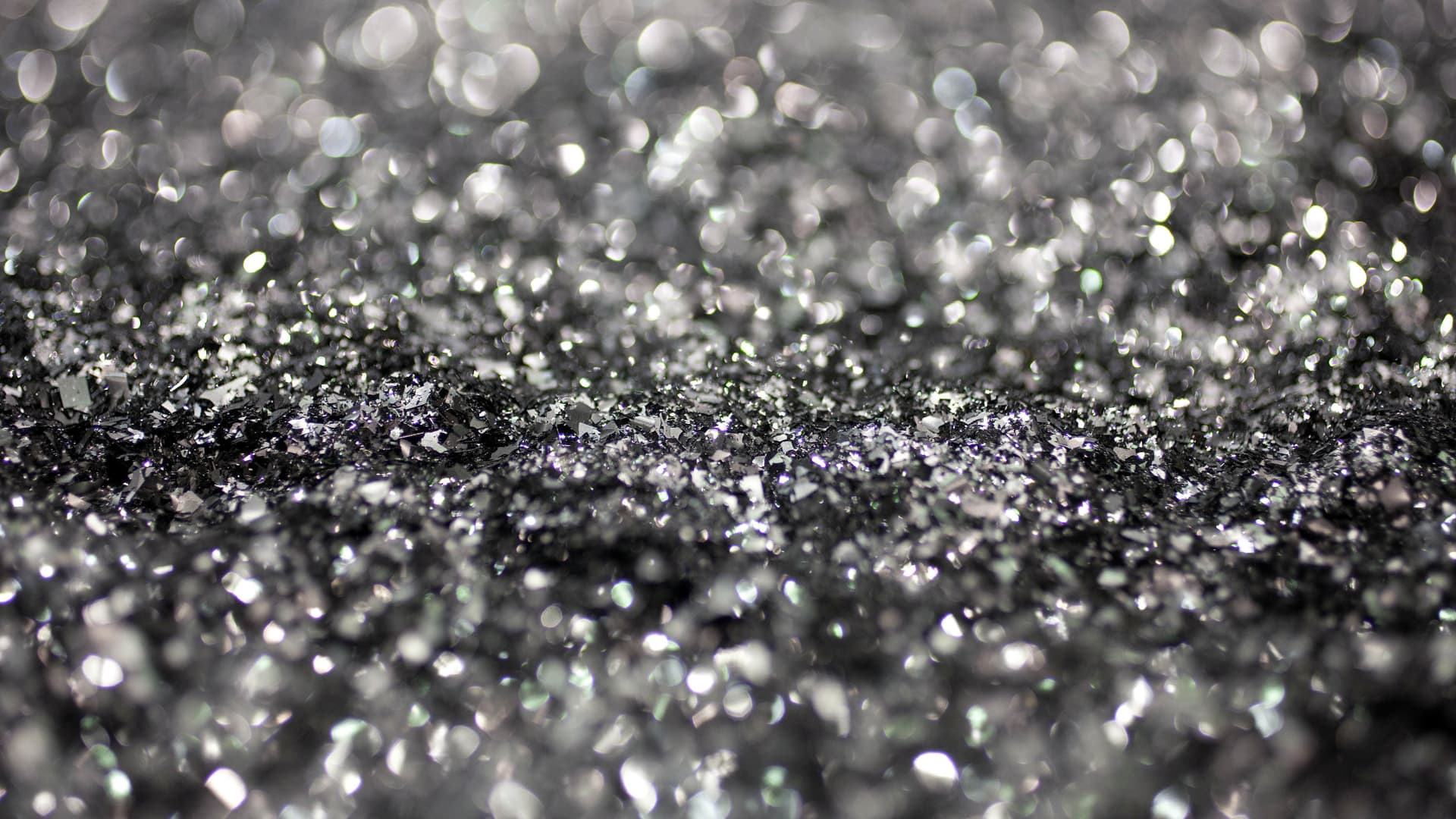 China's rare earth magnet exports to U.S. falls for second month, reversing brief recovery