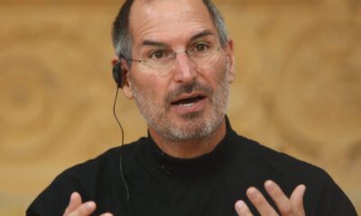 Corning CEO says Steve Jobs pressured him into making all the screens for the first iPhone: 'Do you know what your biggest problem is? You're afraid'