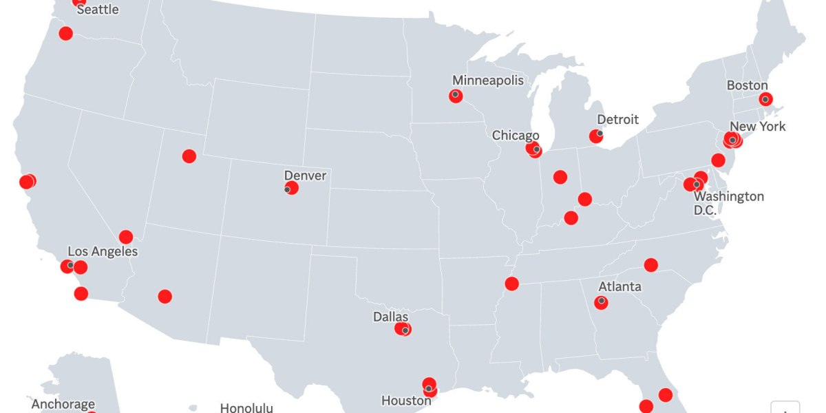 1,000 canceled Friday flights just a fraction of travel total as America keeps moving—for now