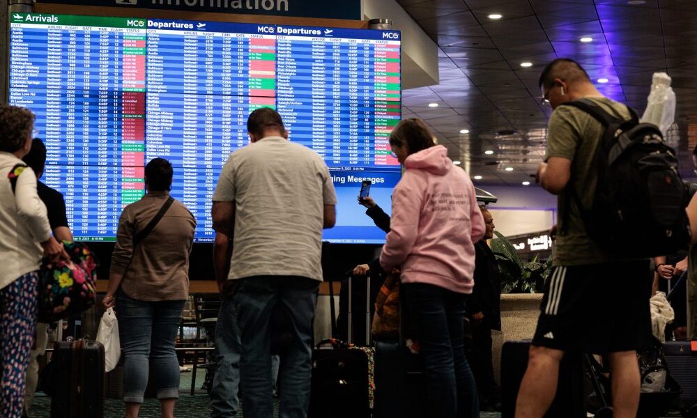 Flights won’t just 'bounce back' after the government shutdown ends, airlines association warns. Here are all of the airports that are delayed