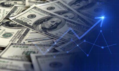 Where the manager of this top Morningstar-rated fund is finding income right now